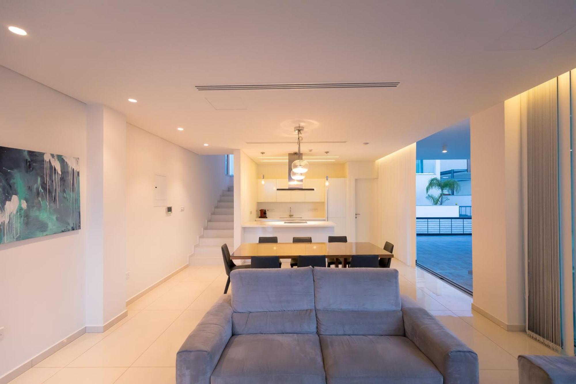 Seaview Luxury Villa Jacuzzi & Pool! 2 Min Beach Protaras Luaran gambar