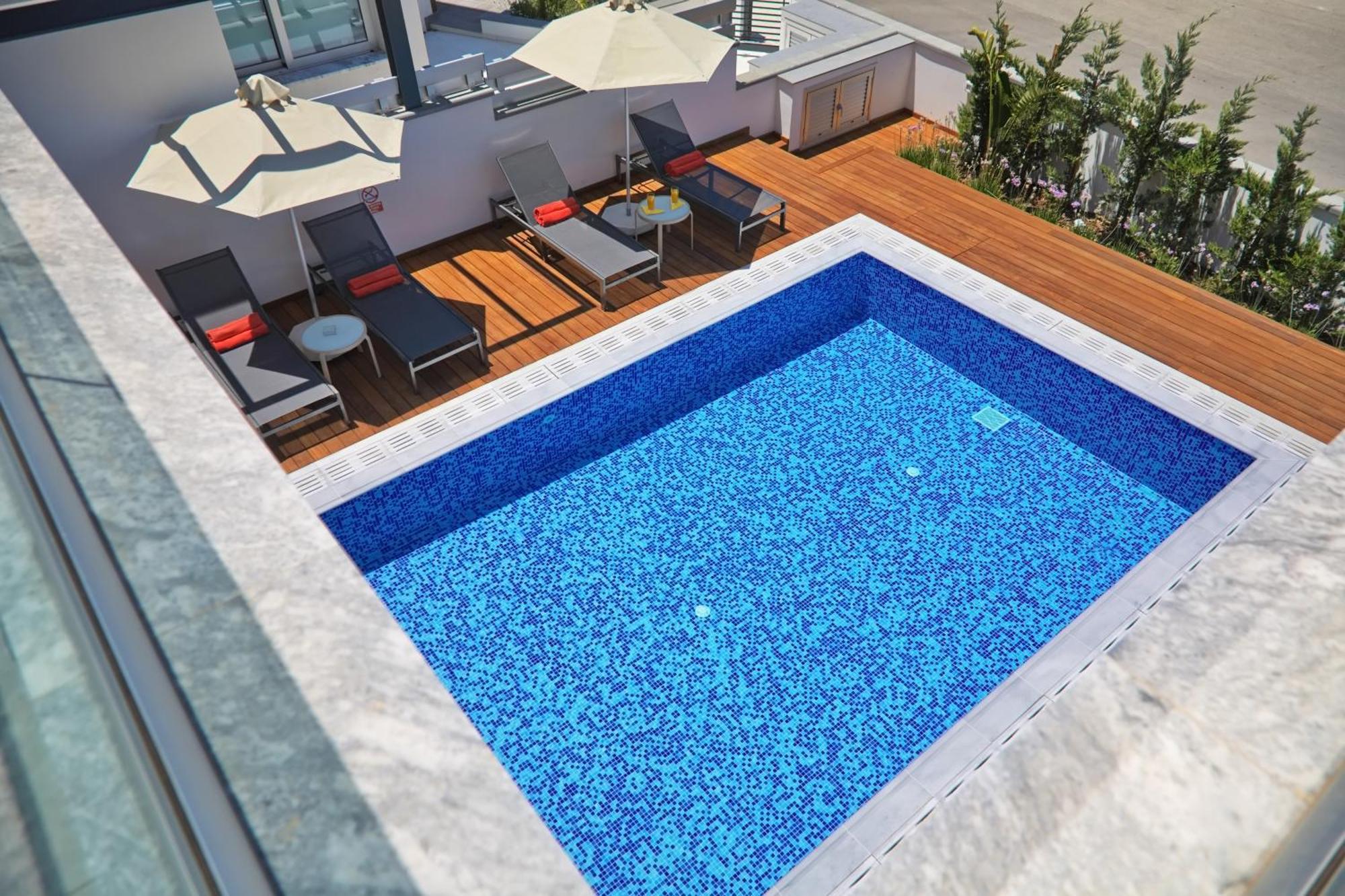 Seaview Luxury Villa Jacuzzi & Pool! 2 Min Beach Protaras Luaran gambar